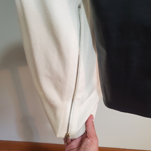 Ann Taylor wool blend cream with faux leather 3/4" sleeves pullover sweater. M - Picture 6 of 10
